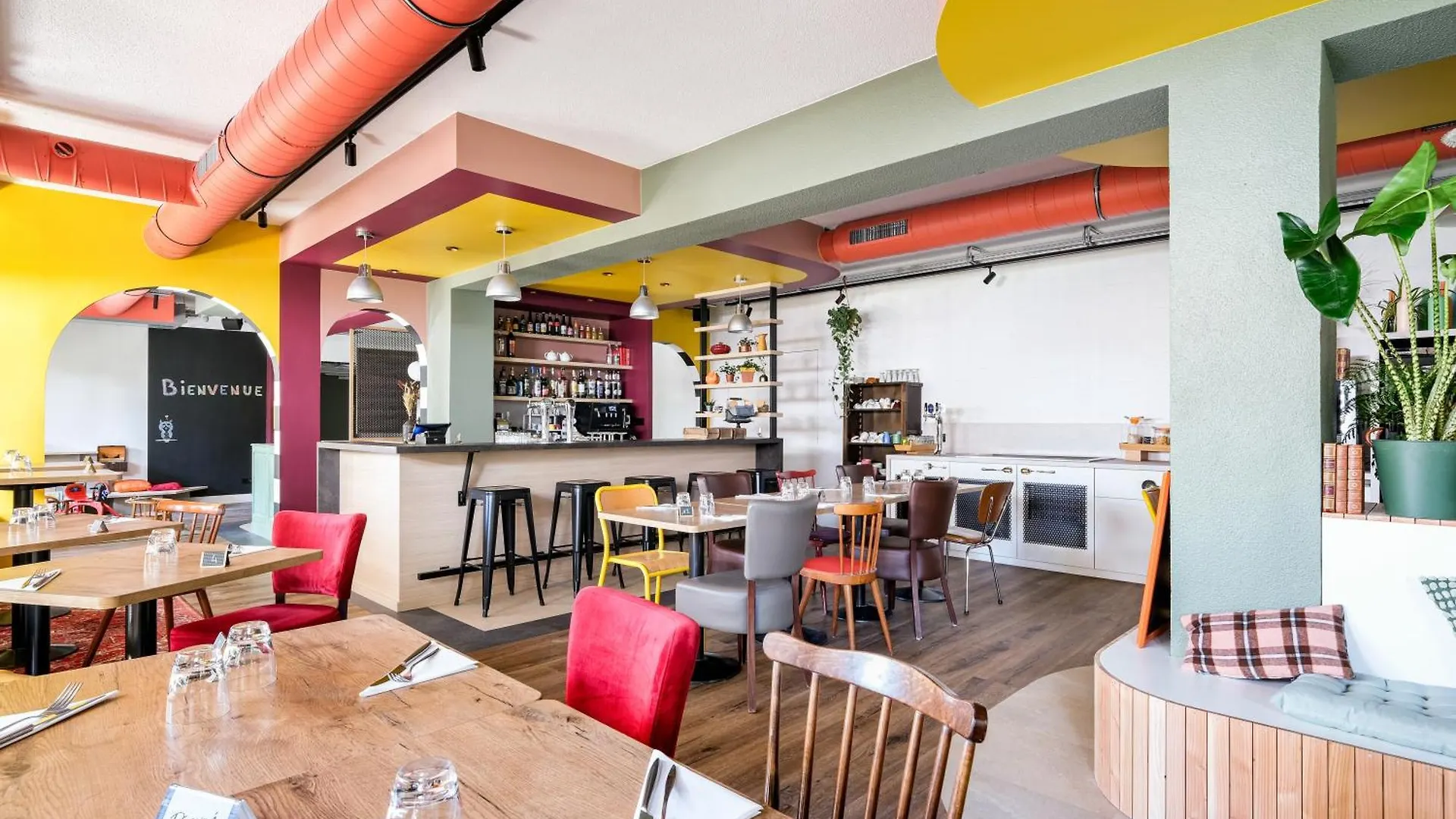 Hotel Logis Lyon Nord à Massieux
