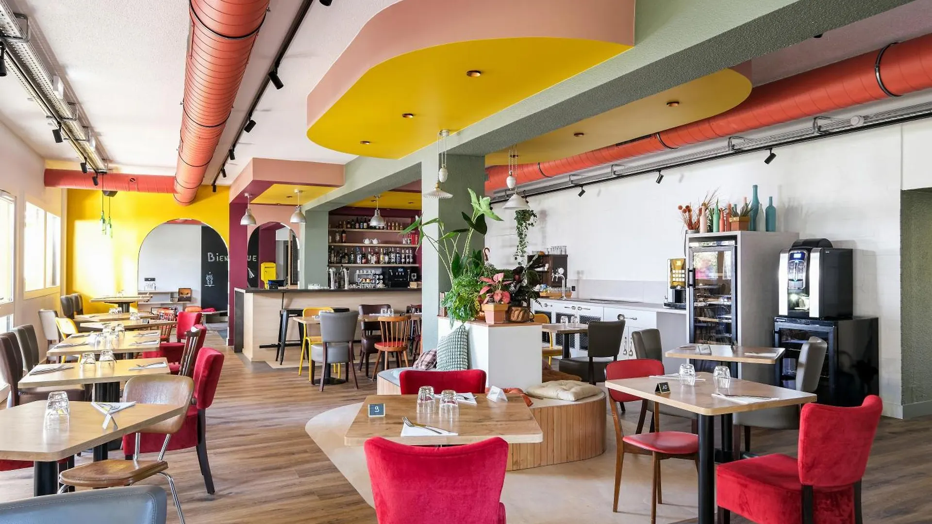Hotel Logis Lyon Nord à Massieux
