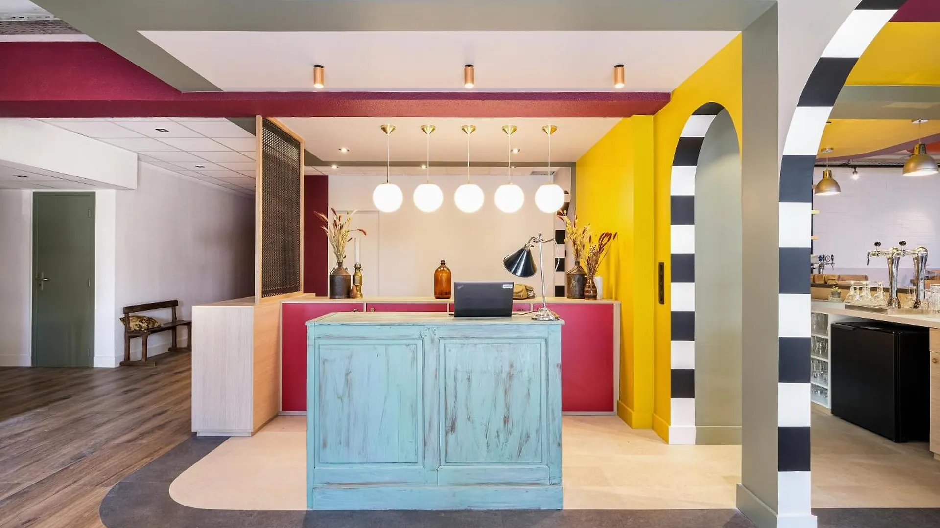 Hotel Logis Lyon Nord à Massieux