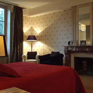Chateau De Buffavent Bed & Breakfast