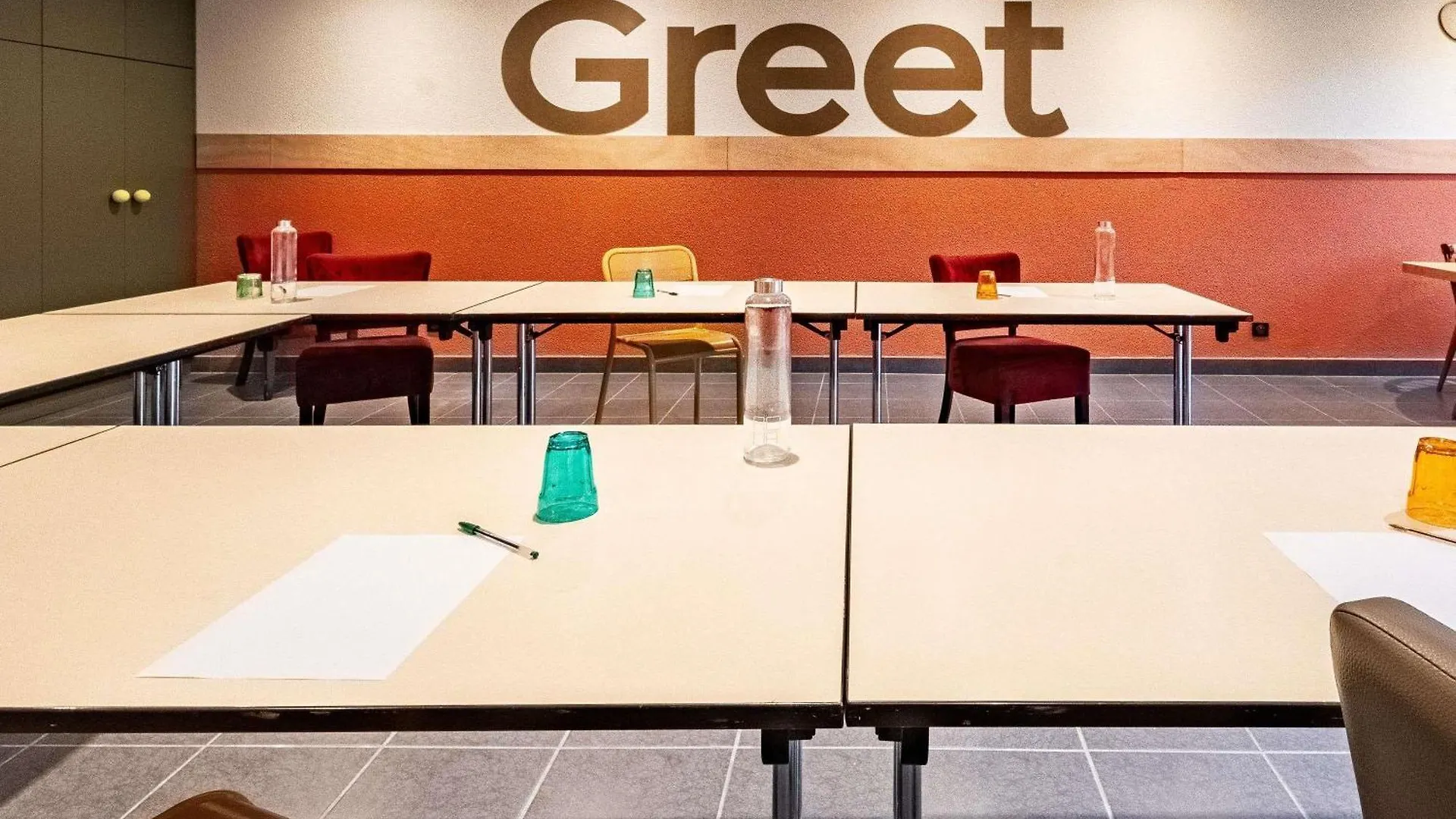 Greet Hotel Massieux Lyon Nord 3*,  France