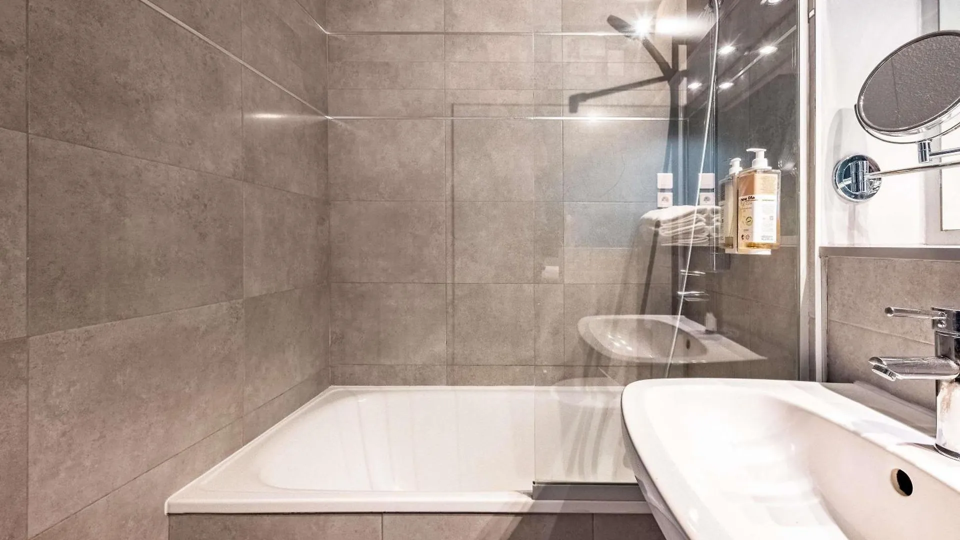 Greet Hotel Massieux Lyon Nord