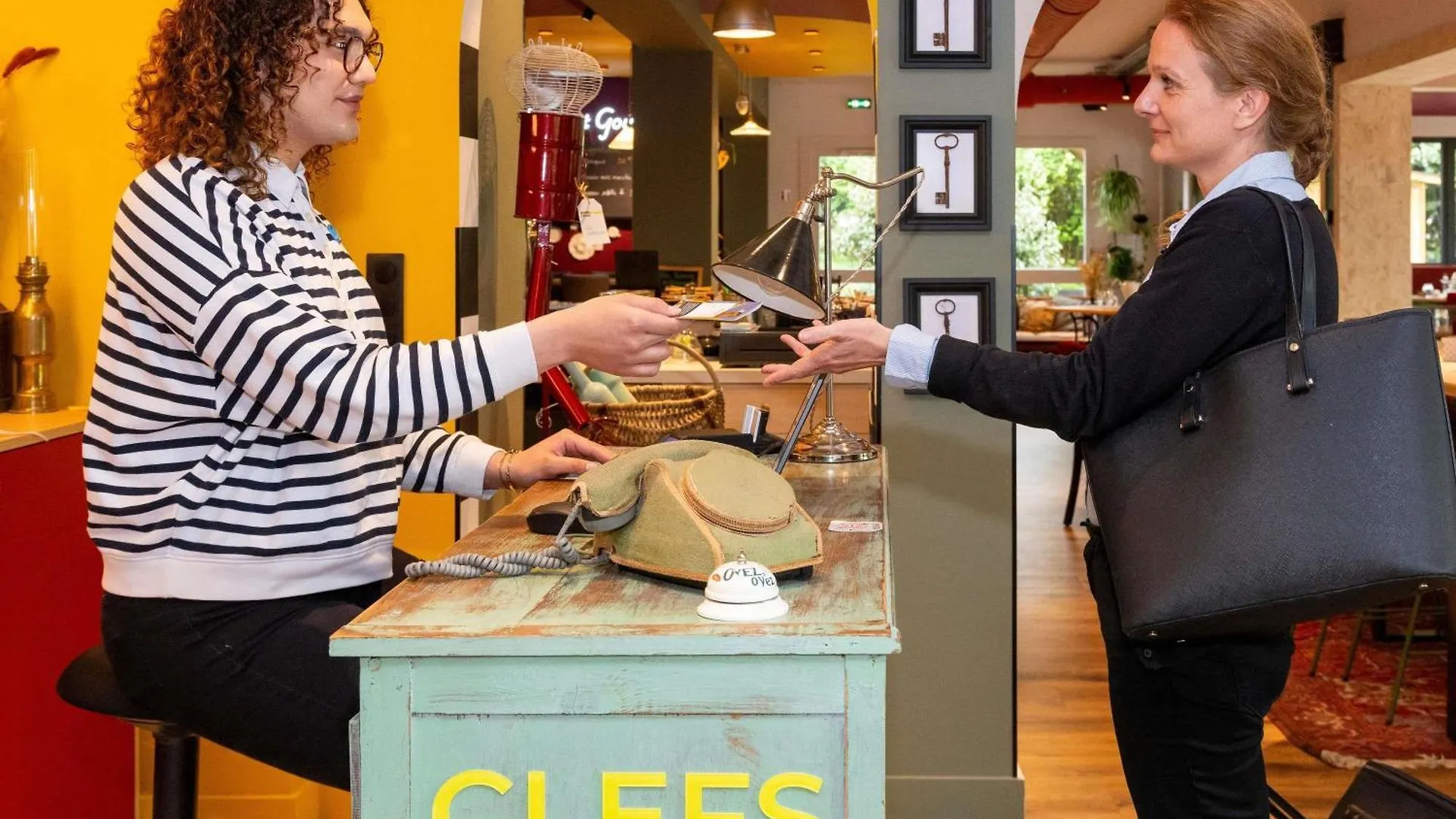 Greet Hotel Massieux Lyon Nord فرنسا
