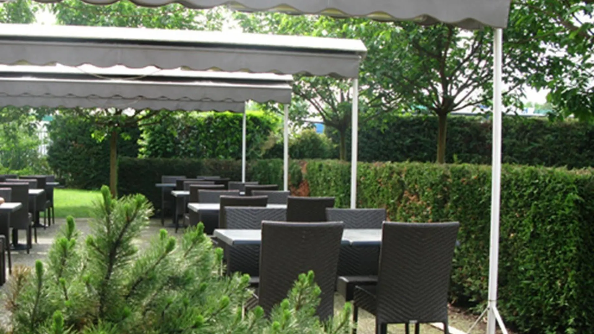 Greet Hotel Massieux Lyon Nord Frankrig